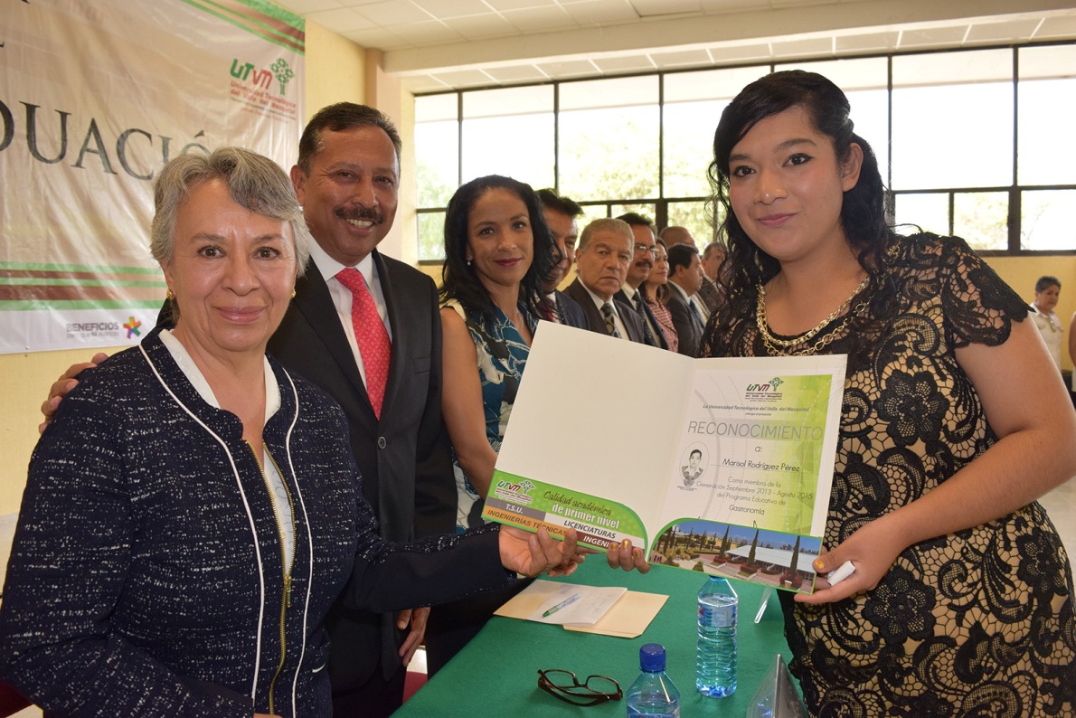 SE GRADÚA DE LA UTVM LA PRIMERA GENERACIÓN  DEL PROGRAMA DE EDUCACIÓN INCLUYENTE