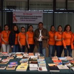 UTVM CELEBRA INTERCAMBIA LIBROS CON AMISTAD