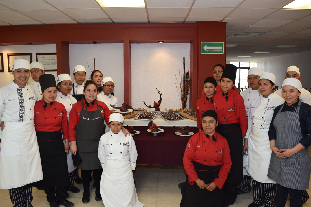 SEMANA DE CHOCOLATERÍA EN LA UTVM